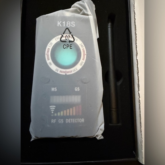 Advanced Detector, GPS/SPY/Monitor/Hidden Camera Detector, Anti-theft Terminator - Picture 10 of 10